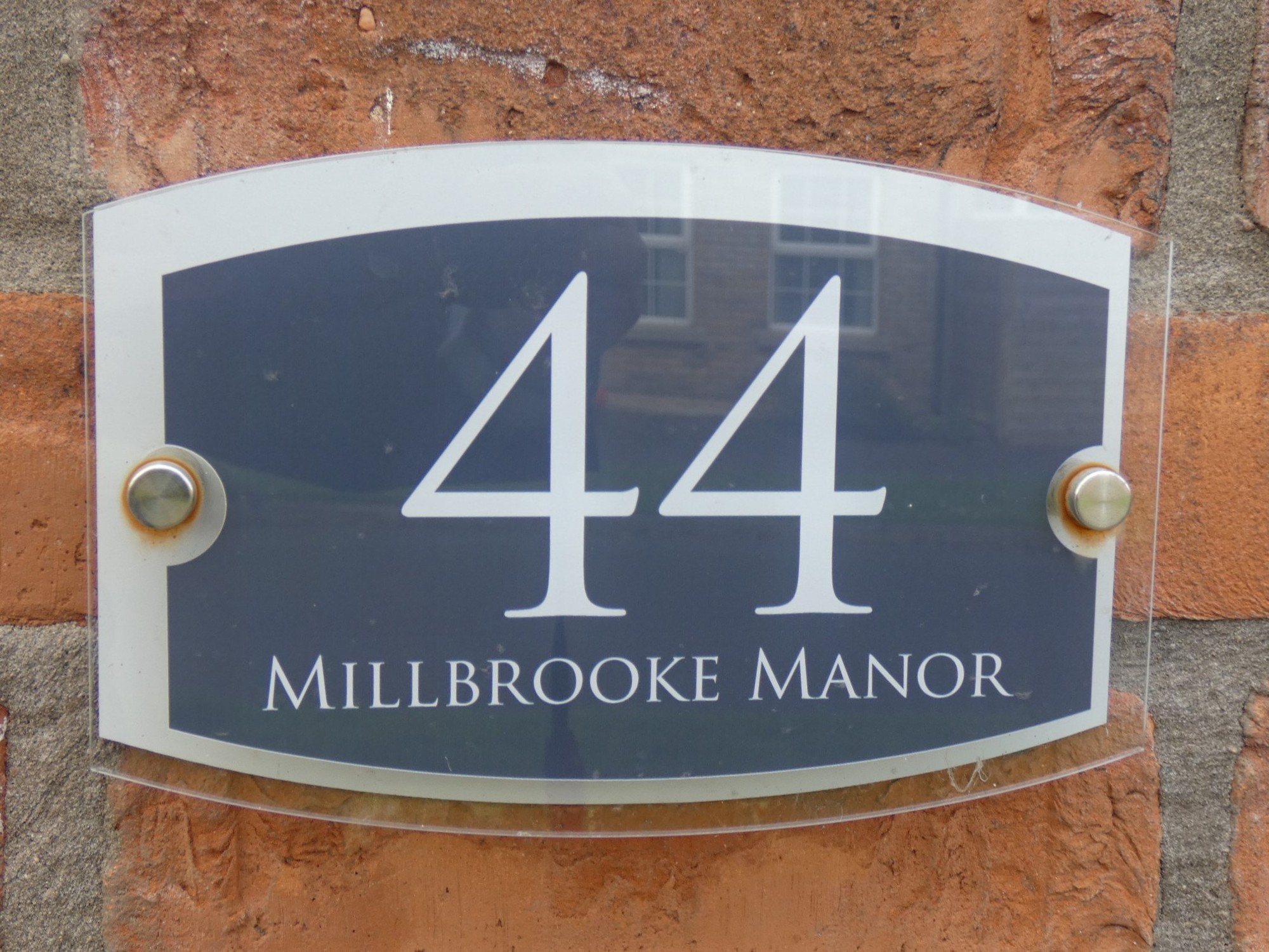 44 Millbrooke Manor