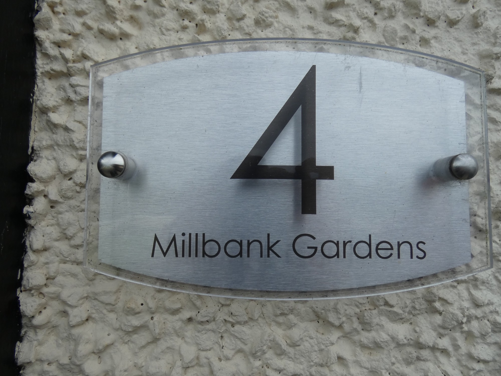 4 Millbank Gardens